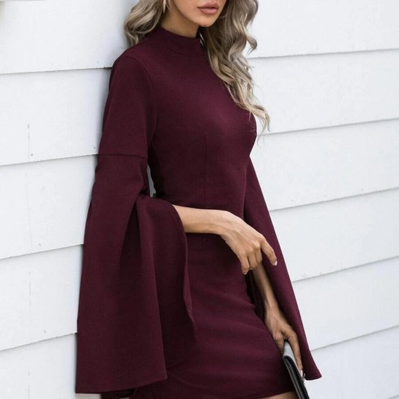 Women's Cloak Sleeve Bodycon Mini Dress - Picture 2 of 7